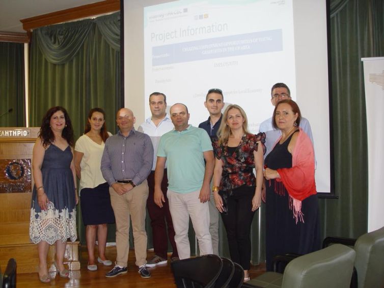 35687015_1392642014169782_1967991836509208576_n