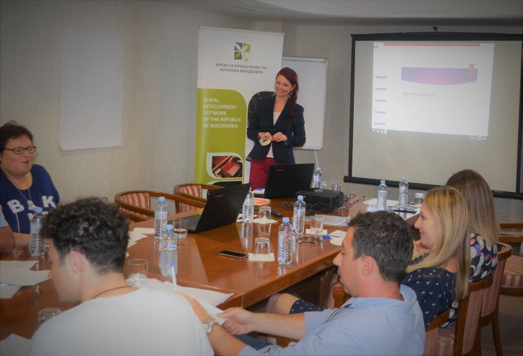 64927721_1895519860548659_3856918204181905408_o (1)