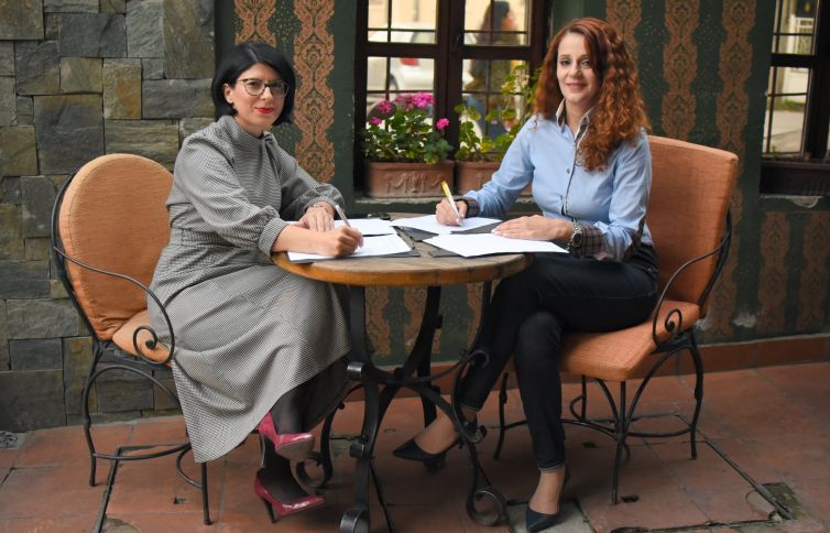 73109046_2106294819471161_1386011922381406208_o