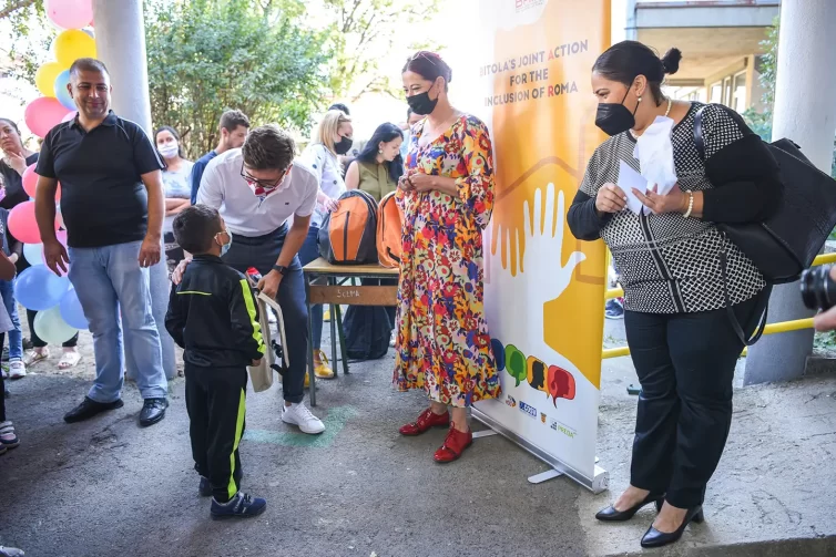 Backpacks with School Supplies for First Graders at "Gjorgji Sugarev" Primary School